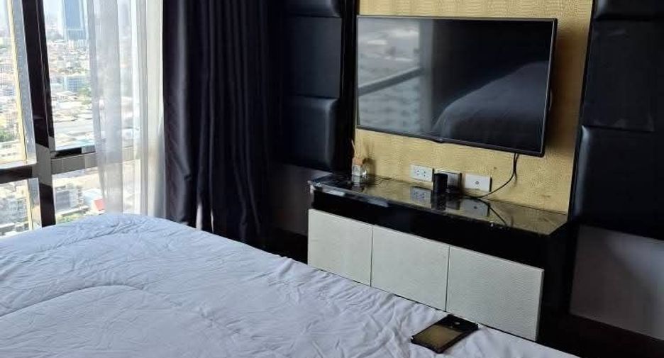Wohnung zur Miete mit 2 Zimmer in Yan Nawa, Bangkok