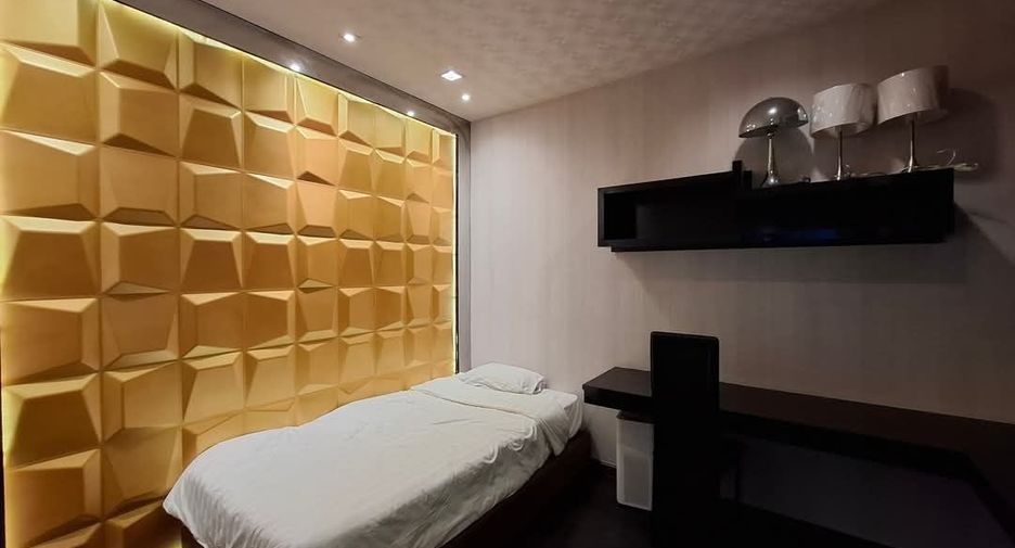 Wohnung zur Miete mit 2 Zimmer in Yan Nawa, Bangkok