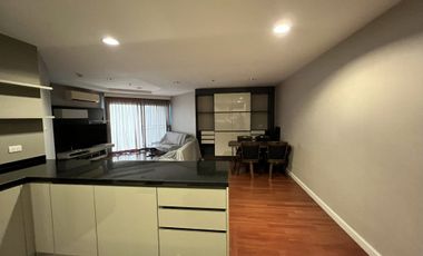 For rent 2 bedrooms condo in Huai Khwang, Bangkok
