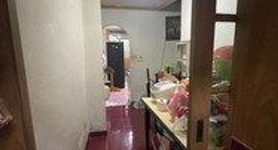 For sale 3 bedrooms townhouse in Din Daeng, Bangkok