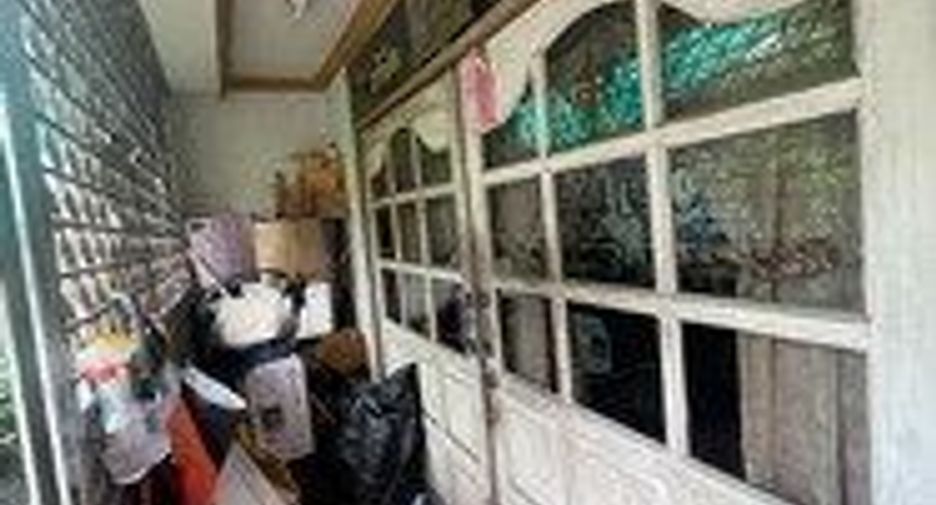 For sale 3 bedrooms townhouse in Din Daeng, Bangkok
