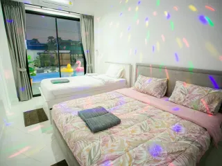 For sale 5 ベッドルーム villa in Bang Lamung, Chonburi