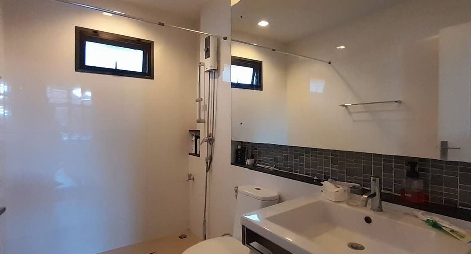 For rent 4 bedrooms house in Prawet, Bangkok