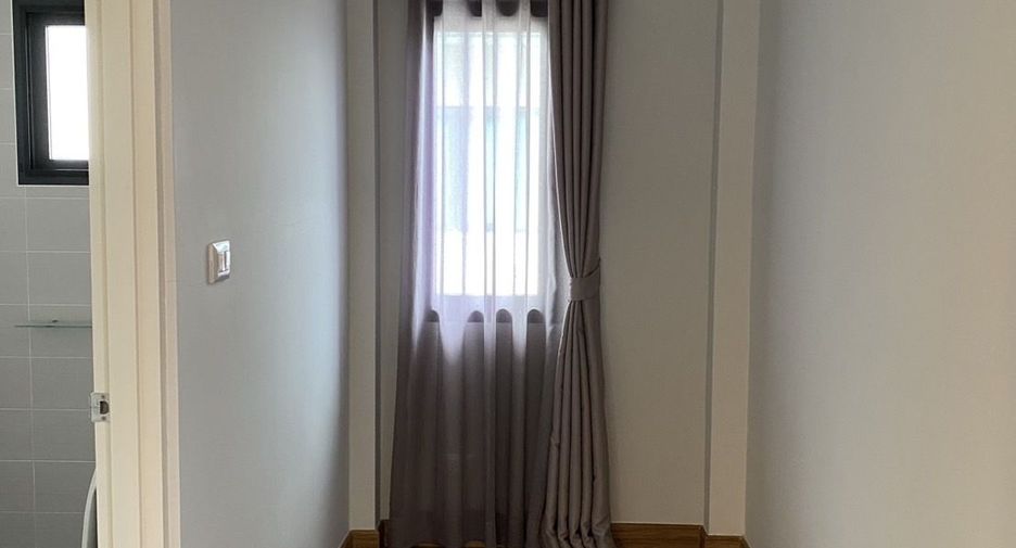 Casa en venta de 3 habitaciones en Bang Khun Thian, Bangkok
