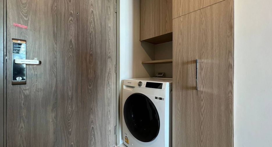 À vendre 1 chambre condo à Mueang Samut Prakan, Samut Prakan