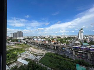For sale 1 bed condo in Mueang Samut Prakan, Samut Prakan