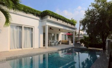 Villa en alquiler de 2 habitaciones en Bang Lamung, Chonburi