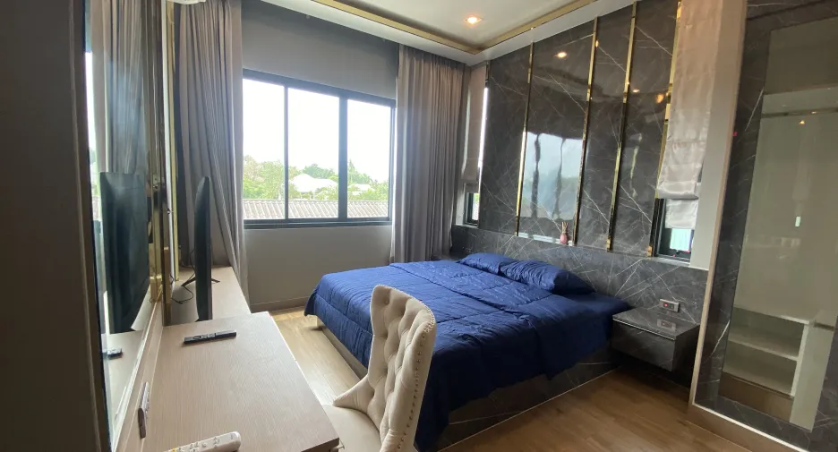 出租 4 卧室 独立屋 在 Bang Lamung, Chon Buri