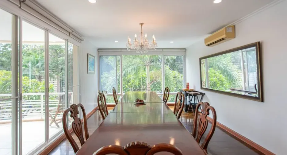For sale 4 bedrooms condo in Hua Hin, Prachuap Khiri Khan