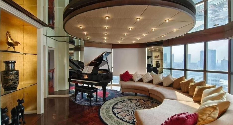 For sale 2 bedrooms condo in Bang Rak, Bangkok
