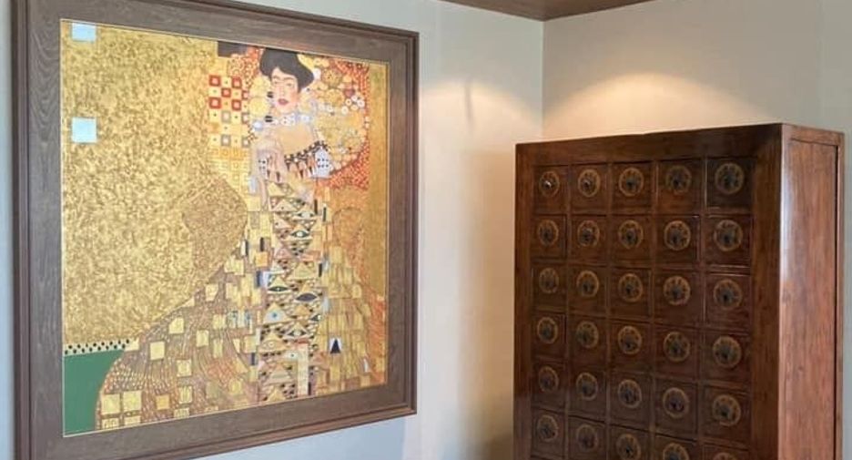 For sale 2 bedrooms condo in Bang Rak, Bangkok