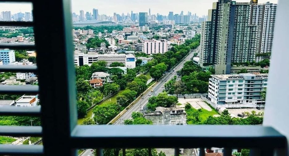 For rent 2 bedrooms condo in Bang Sue, Bangkok