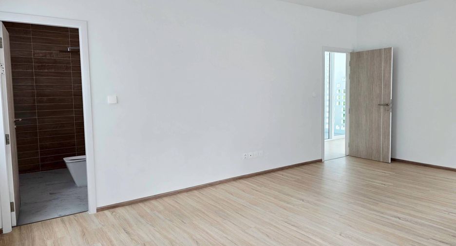 For sale 4 bedrooms house in Prawet, Bangkok