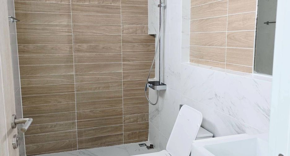 For sale 4 bedrooms house in Prawet, Bangkok
