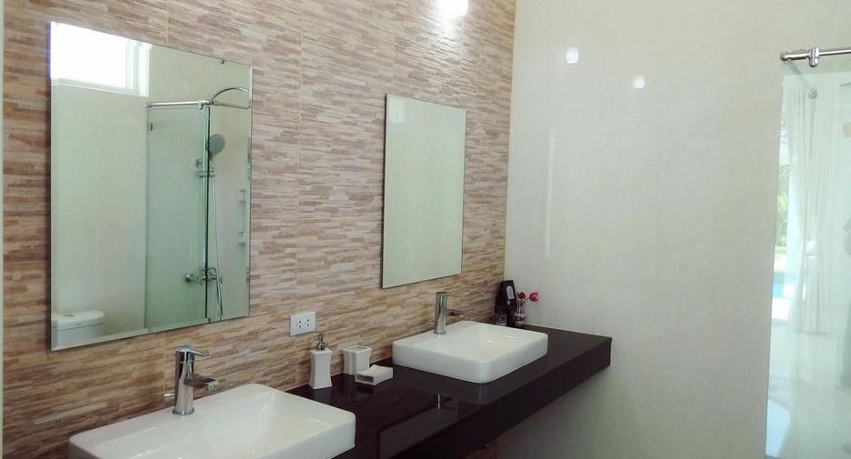 Villa en venta de 4 habitaciones en Sam Roi Yot, Prachuap Khiri Khan