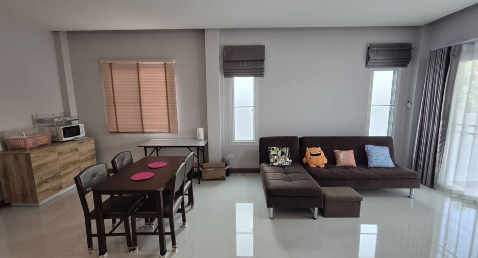 For sale 3 bedrooms house in Mueang Samut Prakan, Samut Prakan