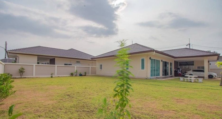 For sale 3 bedrooms house in Bang Lamung, Chonburi