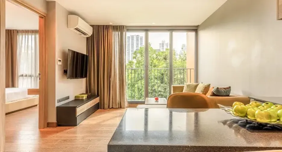 For rent 2 bedrooms apartment in Watthana, Bangkok