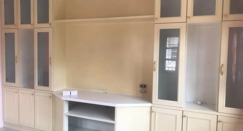 Haus zur Miete mit 3 Zimmer in Nong Chok, Bangkok