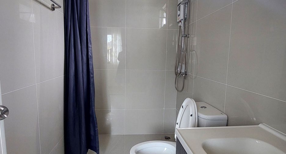 For rent 4 bedrooms house in Bang Lamung, Chonburi