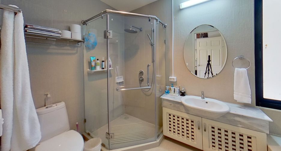 For rent 2 bedrooms condo in Pran Buri, Prachuap Khiri Khan