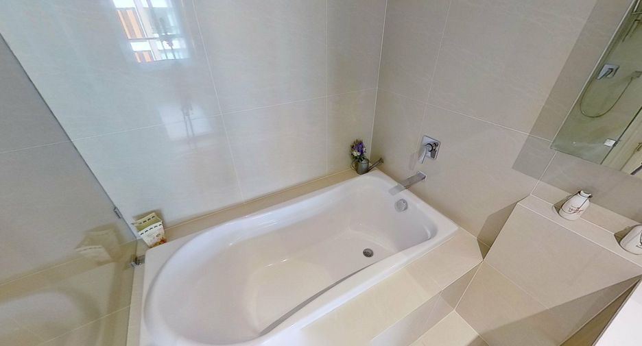 For sale and for rent 2 bedrooms condo in Khlong Toei, Bangkok