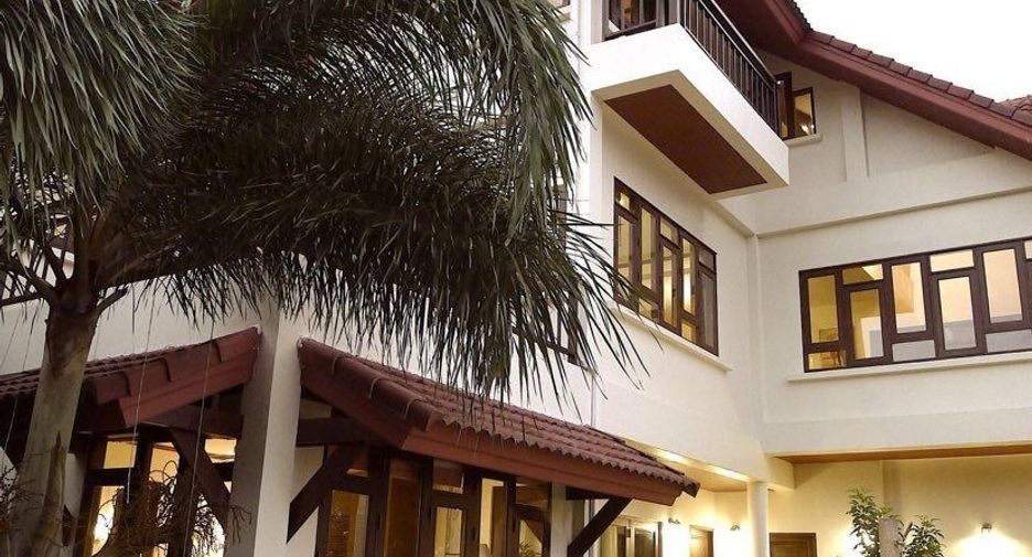 For rent 3 bedrooms villa in Kathu, Phuket