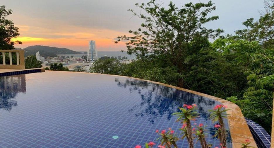 For rent 3 bedrooms villa in Kathu, Phuket