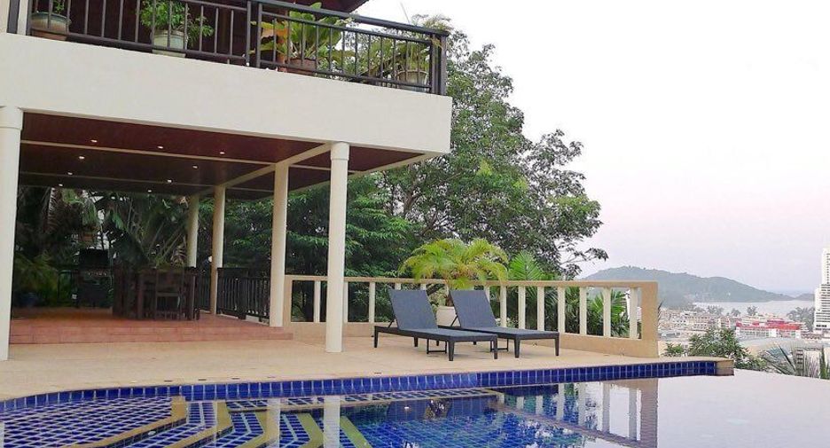 For rent 3 bedrooms villa in Kathu, Phuket