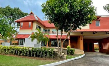 Villa zur Miete mit 5 Zimmer in Bang Lamung, Chonburi