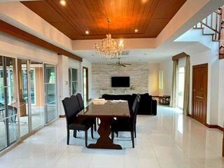 Villa zur Miete mit 5 Zimmer in Bang Lamung, Chonburi