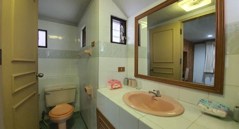 For sale 3 bedrooms house in Cha Am, Phetchaburi
