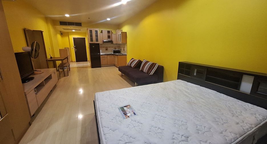 For rent studio condo in Bang Lamung, Chonburi
