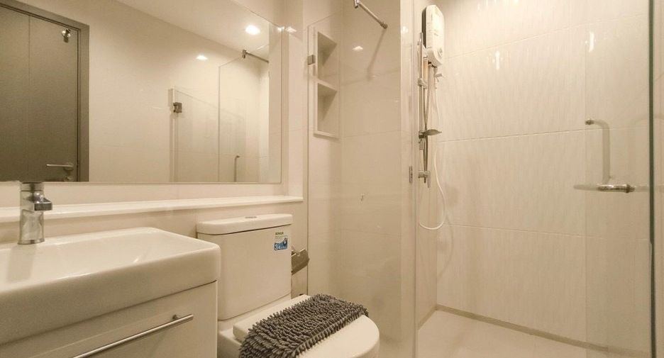 For rent studio condo in Huai Khwang, Bangkok
