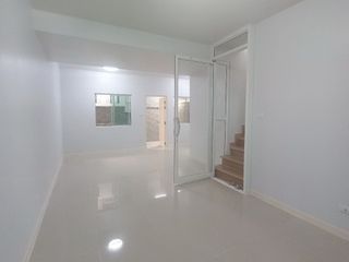 For sale 3 bedrooms townhouse in Phra Samut Chedi, Samut Prakan