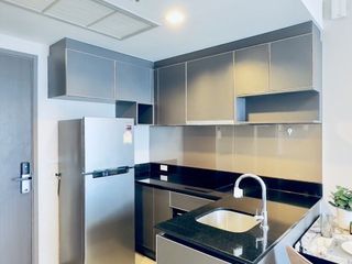 À louer 1 chambre condo à Khlong San, Bangkok