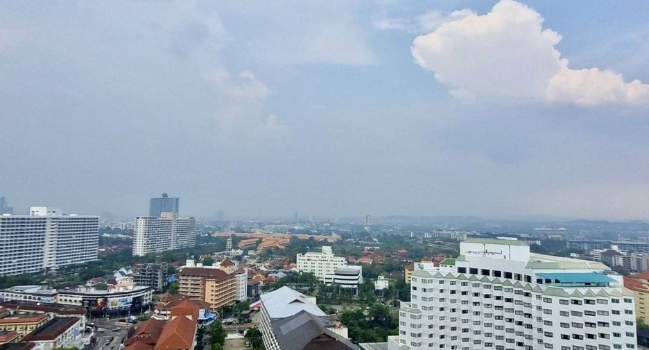 Condo en venta de 3 habitaciones en Bang Lamung, Chonburi
