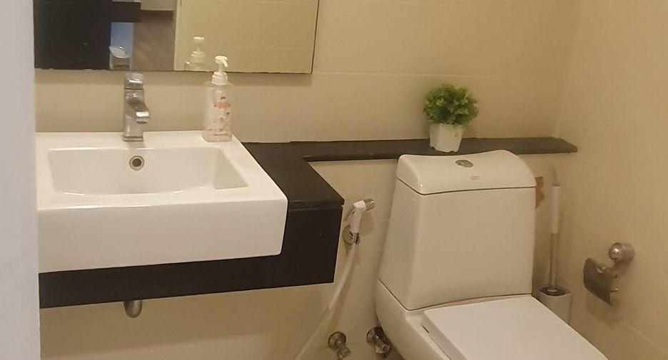 For sale and for rent 2 bedrooms condo in Ratchathewi, Bangkok