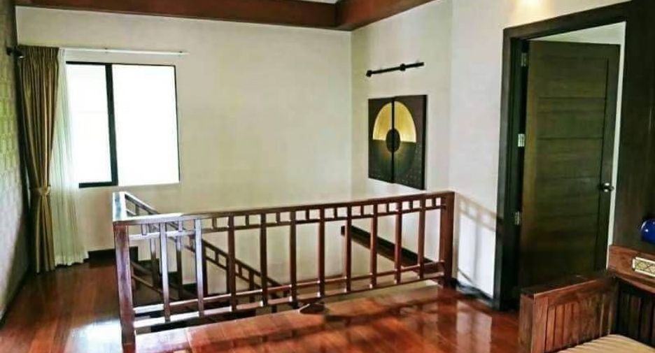 For rent 4 bedrooms house in Bang Lamung, Chonburi