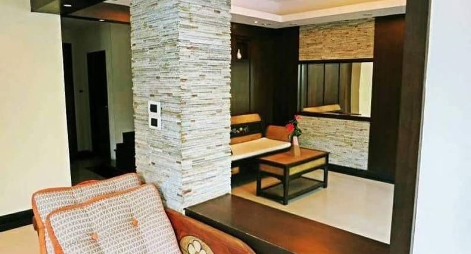 For rent 4 bedrooms house in Bang Lamung, Chonburi