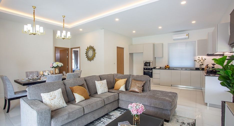 For sale 3 bedrooms villa in Hua Hin, Prachuap Khiri Khan