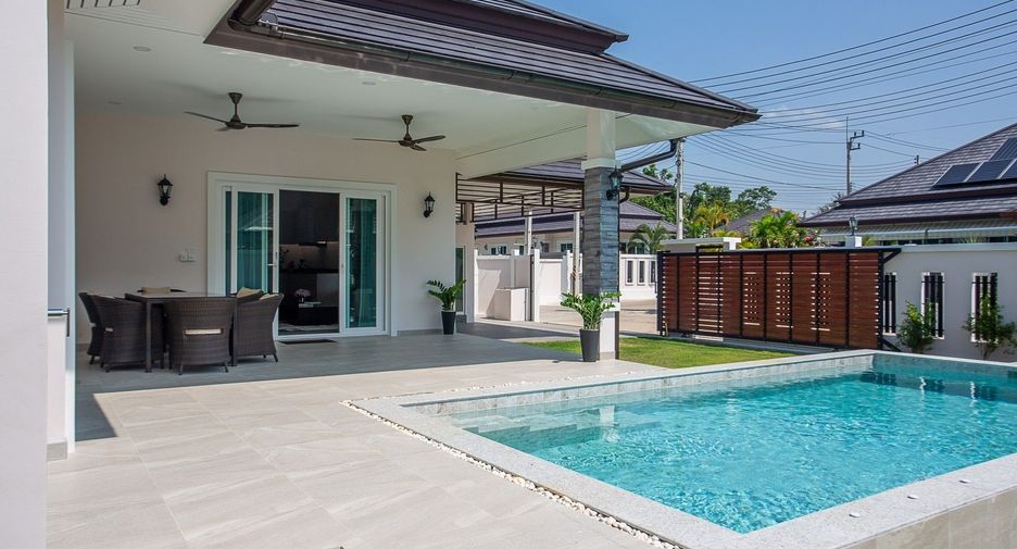 For sale 3 bedrooms villa in Hua Hin, Prachuap Khiri Khan