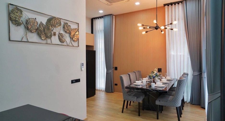 For sale 3 bedrooms villa in Sattahip, Chonburi