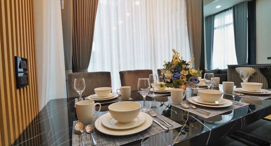 For sale 3 bedrooms villa in Sattahip, Chonburi