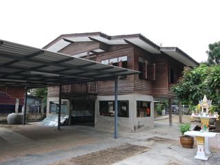 For sale 3 bedrooms house in Chom Thong, Bangkok