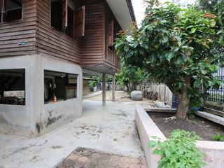 For sale 3 bedrooms house in Chom Thong, Bangkok