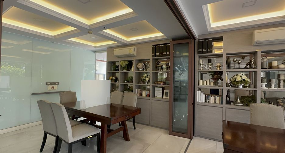 ขาย 3 ห้องนอน คอนโด ใน วัฒนา, กรุงเทพฯ