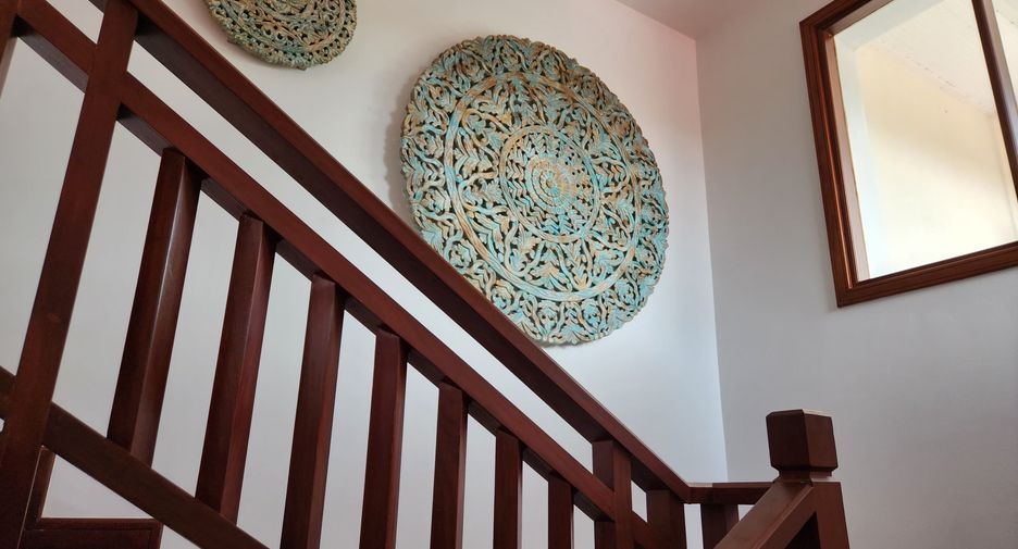 Villa zum Kauf und zur Miete mit 5 Zimmer in Thalang, Phuket