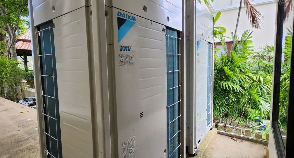 Villa zum Kauf und zur Miete mit 5 Zimmer in Thalang, Phuket