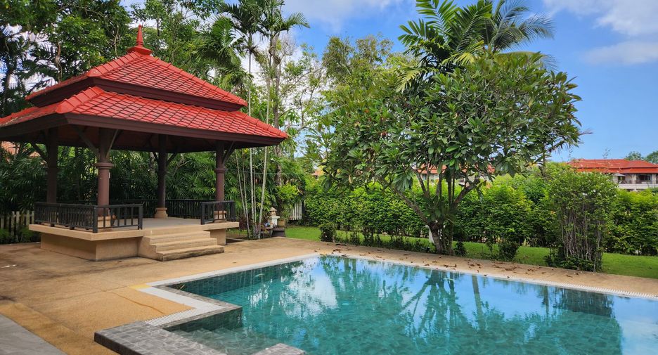 Villa zum Kauf und zur Miete mit 5 Zimmer in Thalang, Phuket